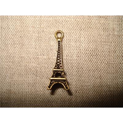 Tour Eiffel grande